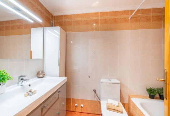 Resale - Villa - Torrevieja - El limonar