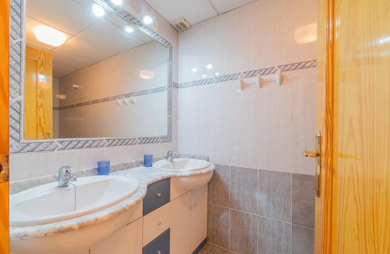 Resale - Townhouse - Orihuela Costa - Playa Flamenca