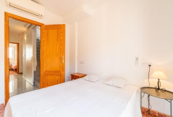 Resale - Townhouse - Orihuela Costa - Playa Flamenca