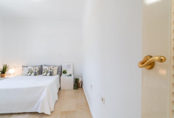 Resale - Villa - Orihuela Costa - Villamartín