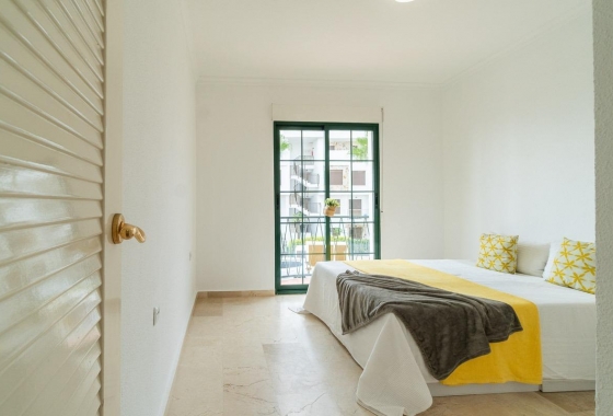 Resale - Villa - Orihuela Costa - Villamartín