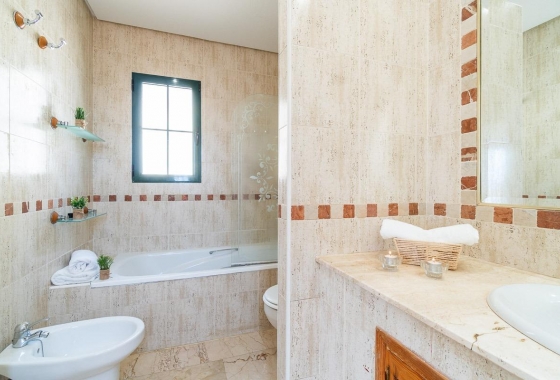 Resale - Villa - Orihuela Costa - Villamartín