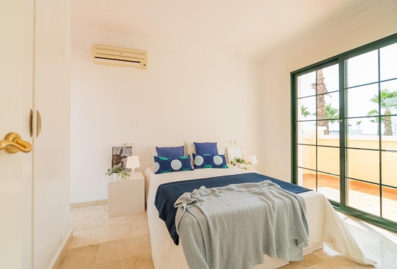Resale - Villa - Orihuela Costa - Villamartín