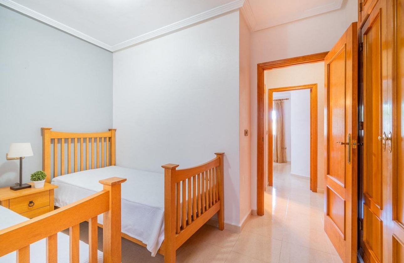 Resale - Apartment - Orihuela Costa - Lomas de Cabo Roig-Los Dolses