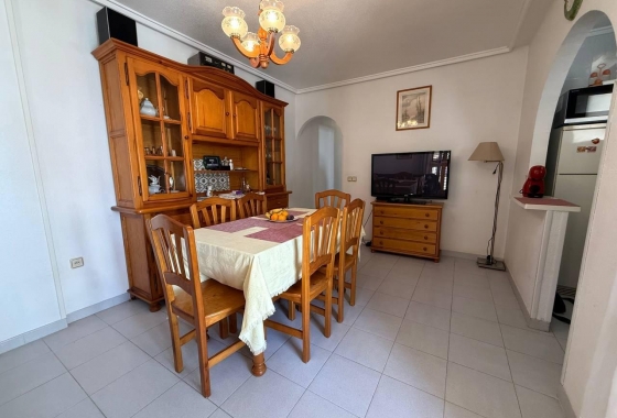 Resale - Apartment - Torrevieja - Acequion