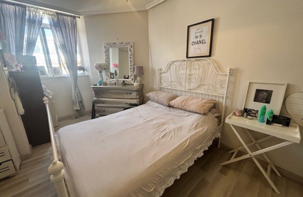 Resale - Duplex - Alicante - La Florida