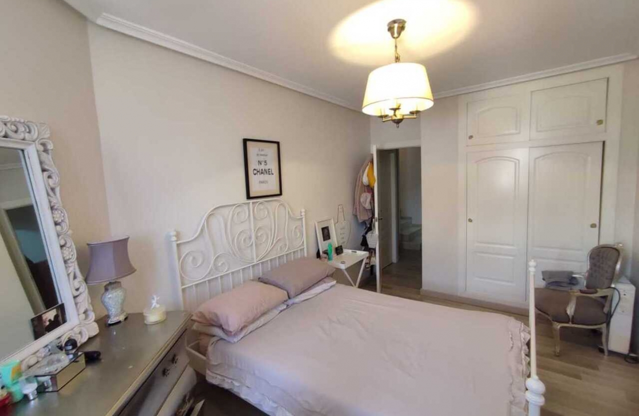 Resale - Duplex - Alicante - La Florida