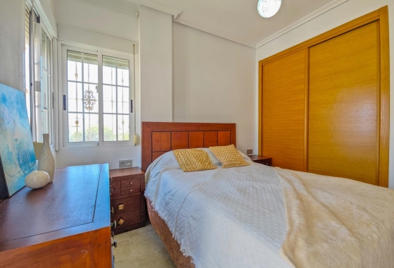 Resale - Villa - Torrevieja - La Mata