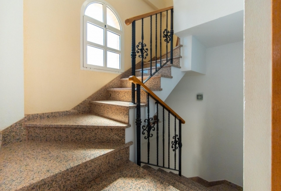 Resale - Villa - Torrevieja - La Mata