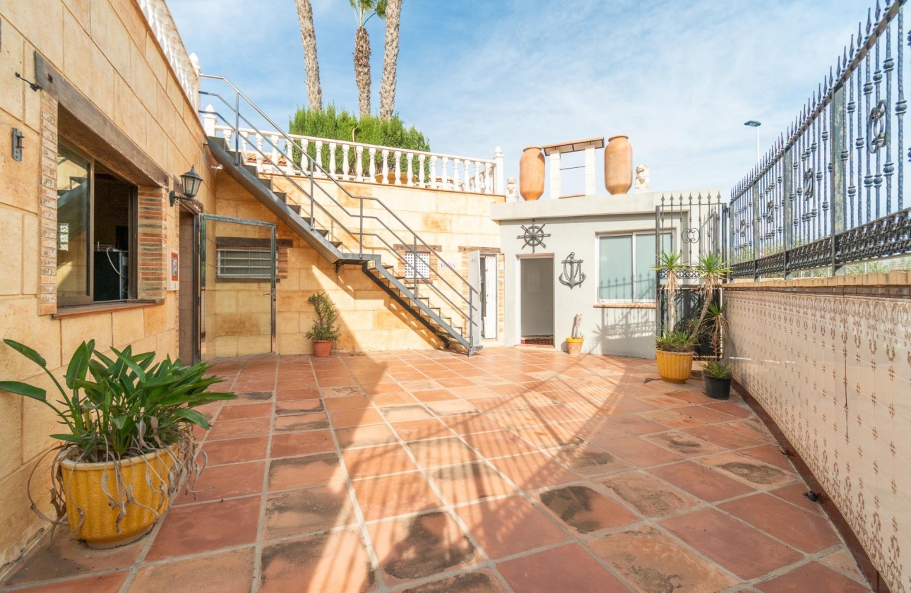 Resale - Commercial Unit - Torrevieja - Los Altos