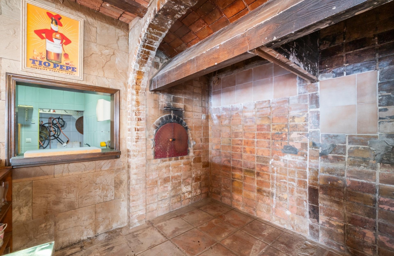 Resale - Commercial Unit - Torrevieja - Los Altos