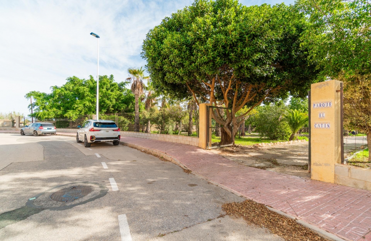 Resale - Commercial Unit - Torrevieja - Los Altos