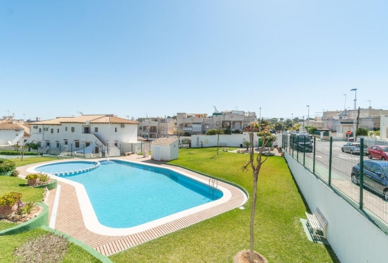Resale - Apartment - Torrevieja - Los Balcones