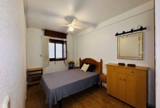 Resale - Apartment - Torrevieja - La Mata