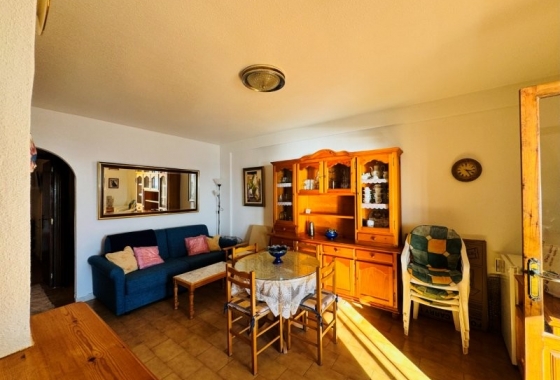 Resale - Apartment - Torrevieja - La Mata