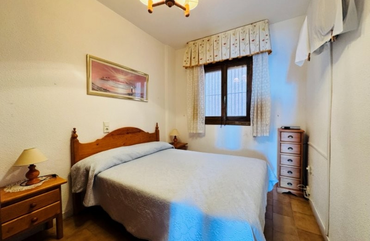 Resale - Apartment - Torrevieja - La Mata