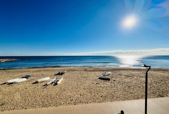 Resale - Apartment - Torrevieja - La Mata
