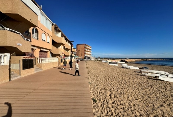Resale - Apartment - Torrevieja - La Mata