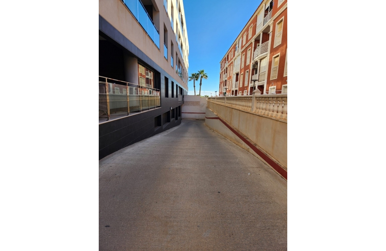 Resale - Apartment - Torrevieja - La Mata