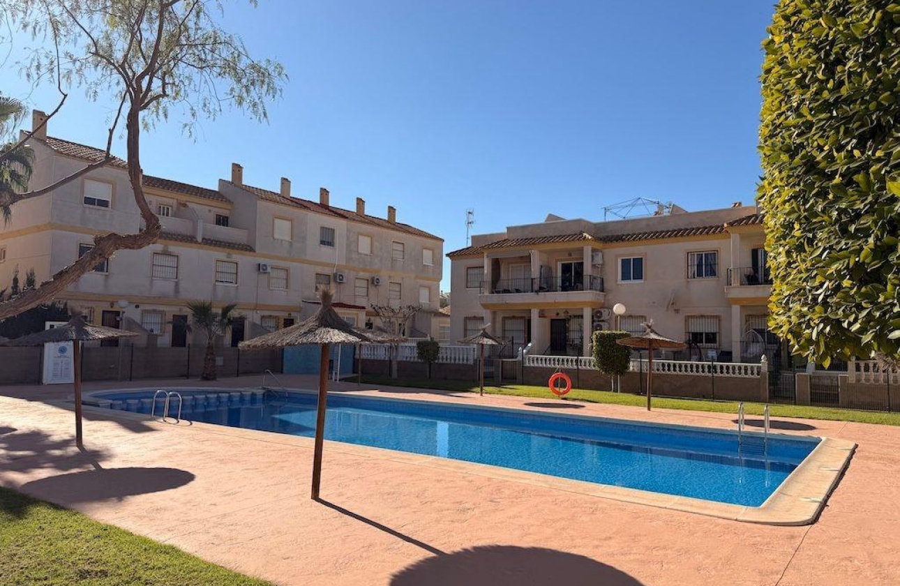 Resale - Bungalow - Orihuela Costa - Las Filipinas