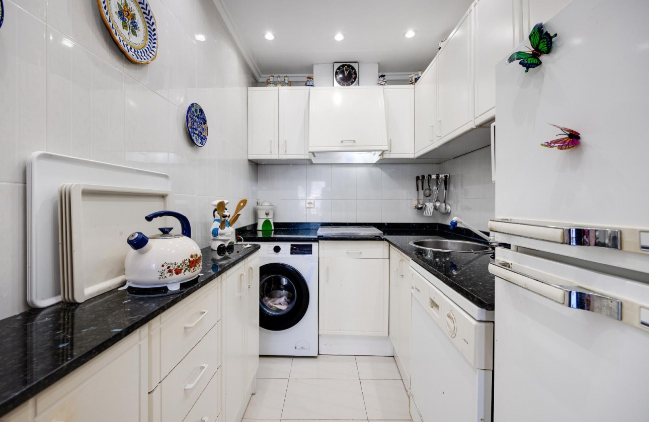 Resale - Apartment - Torrevieja - La Mata