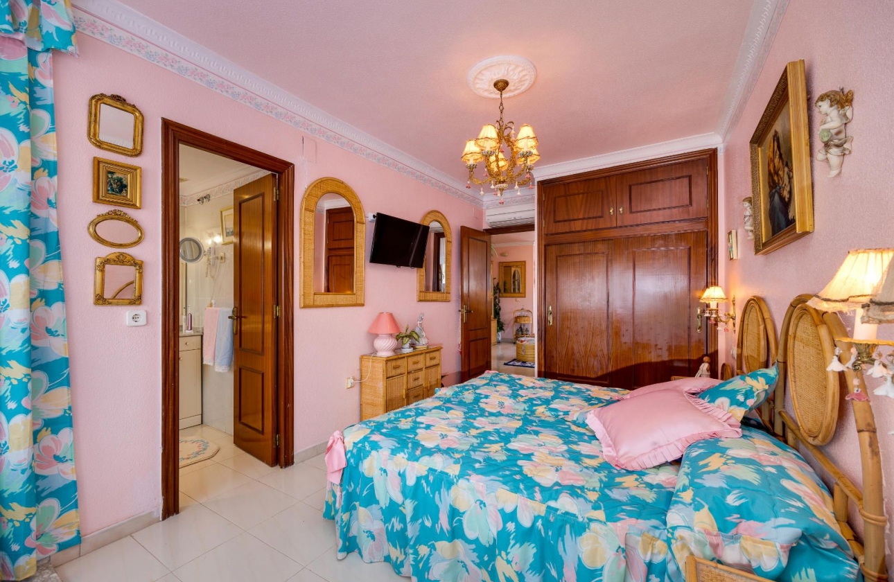 Resale - Apartment - Torrevieja - La Mata