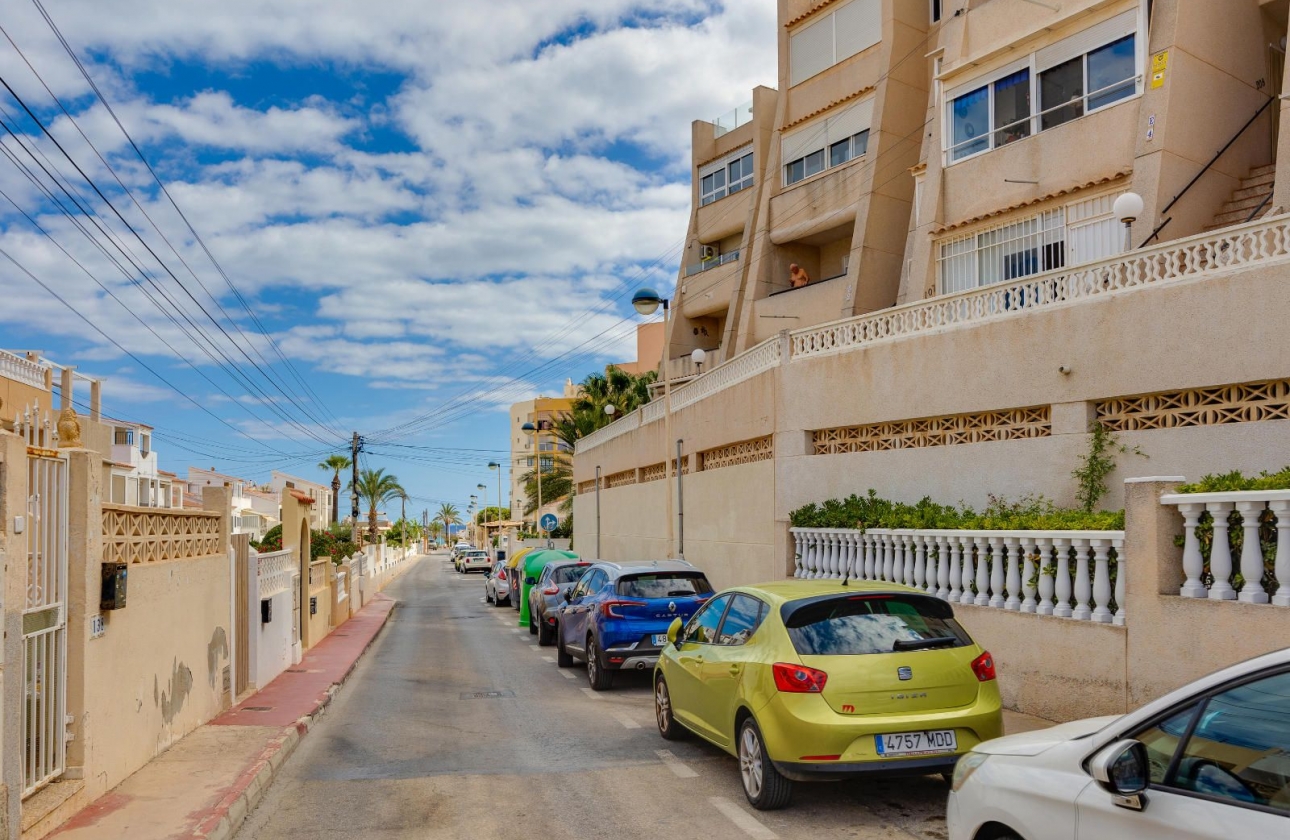 Resale - Apartment - Torrevieja - La Mata