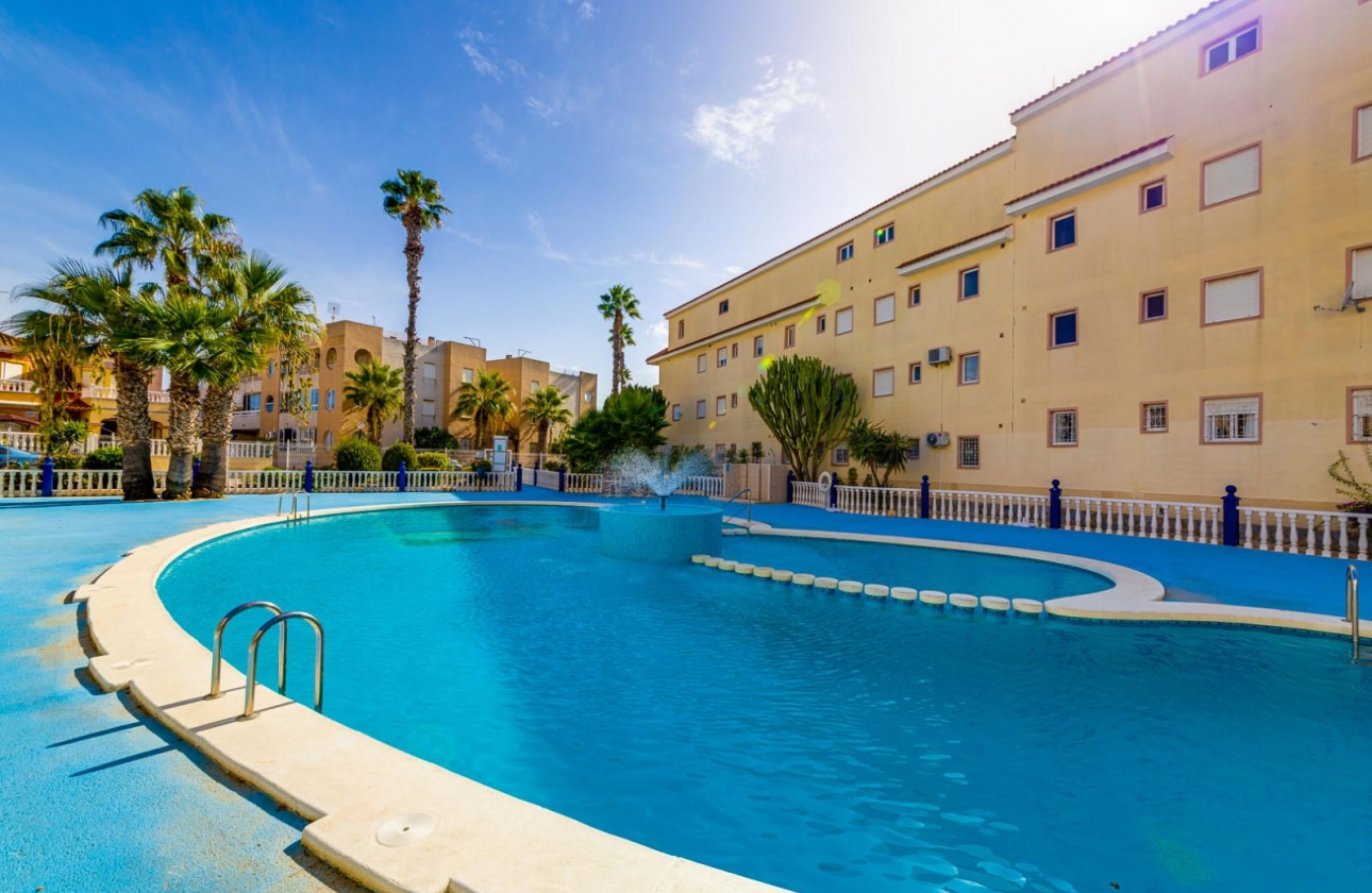 Resale - Apartment - Torrevieja - San Luis