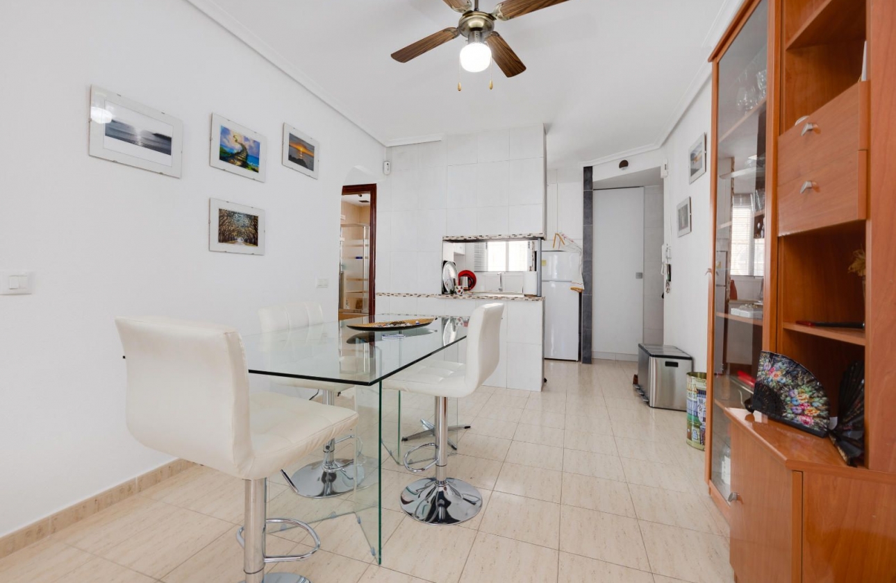Resale - Apartment - Torrevieja - San Luis