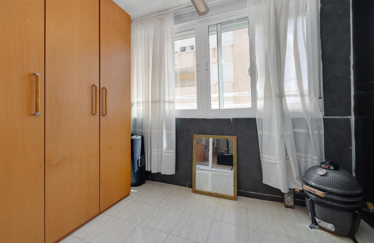 Resale - Apartment - Torrevieja - San Luis
