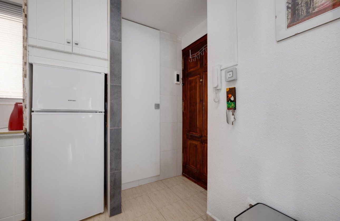 Resale - Apartment - Torrevieja - San Luis