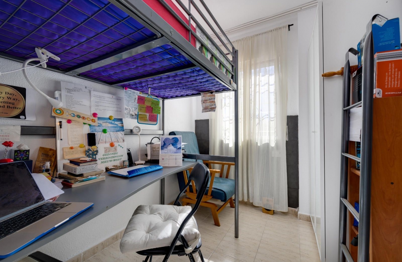 Resale - Apartment - Torrevieja - San Luis