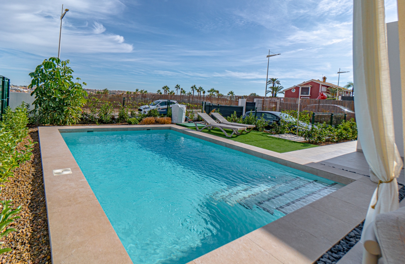 Resale - Villa - Algorfa - La Finca