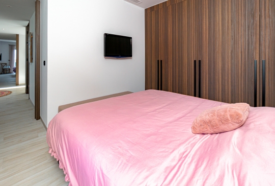 Resale - Villa - Algorfa - La Finca