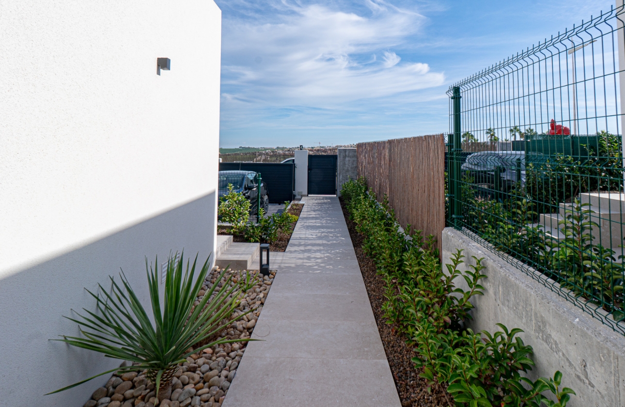 Resale - Villa - Algorfa - La Finca