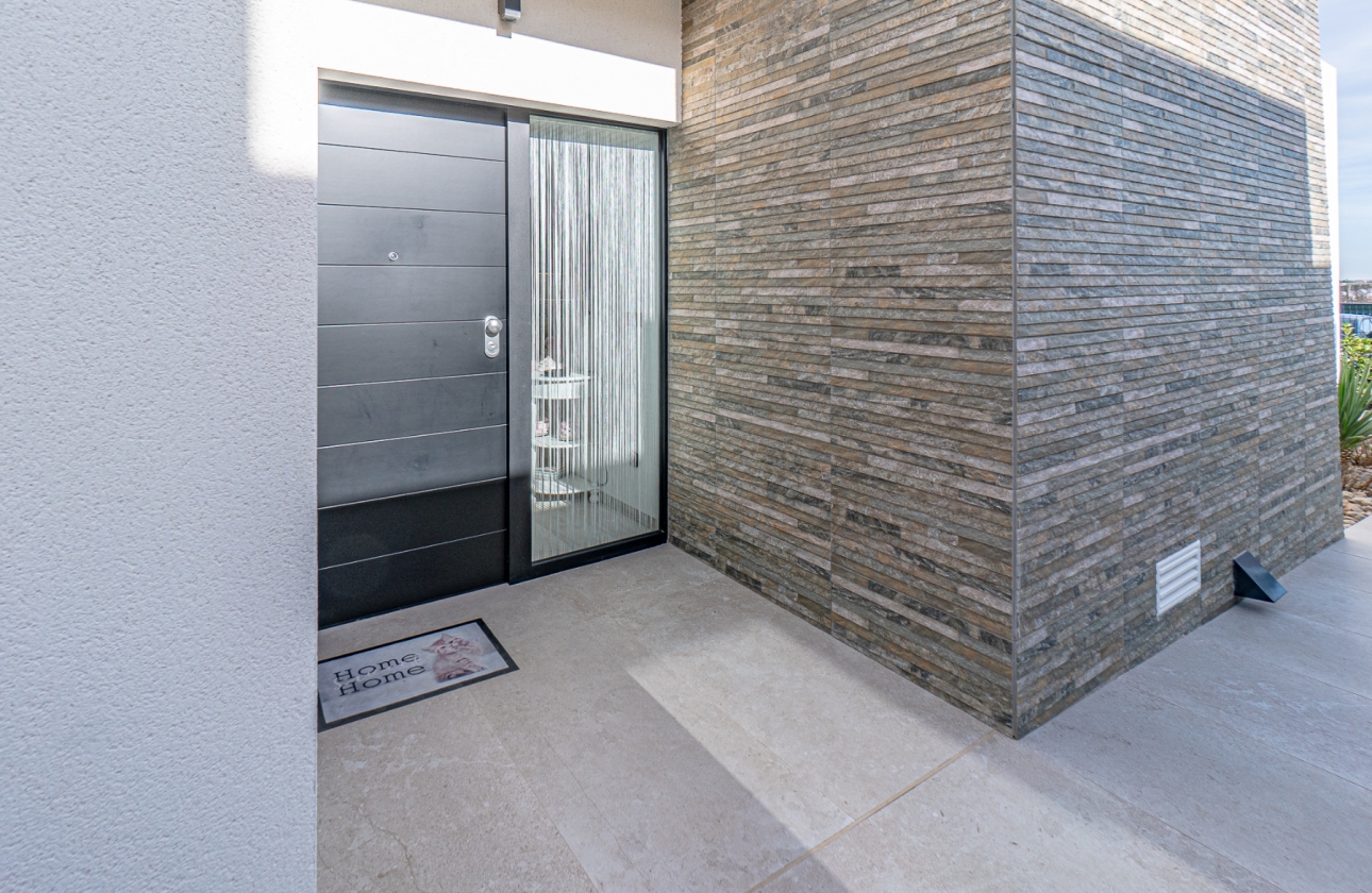 Resale - Villa - Algorfa - La Finca