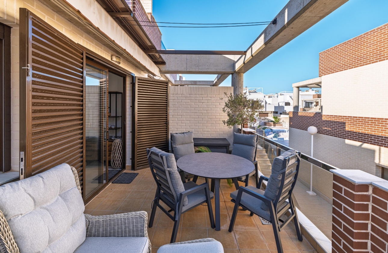 Resale - Apartment - Orihuela Costa - Cabo Roig