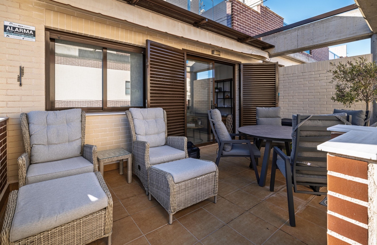 Resale - Apartment - Orihuela Costa - Cabo Roig