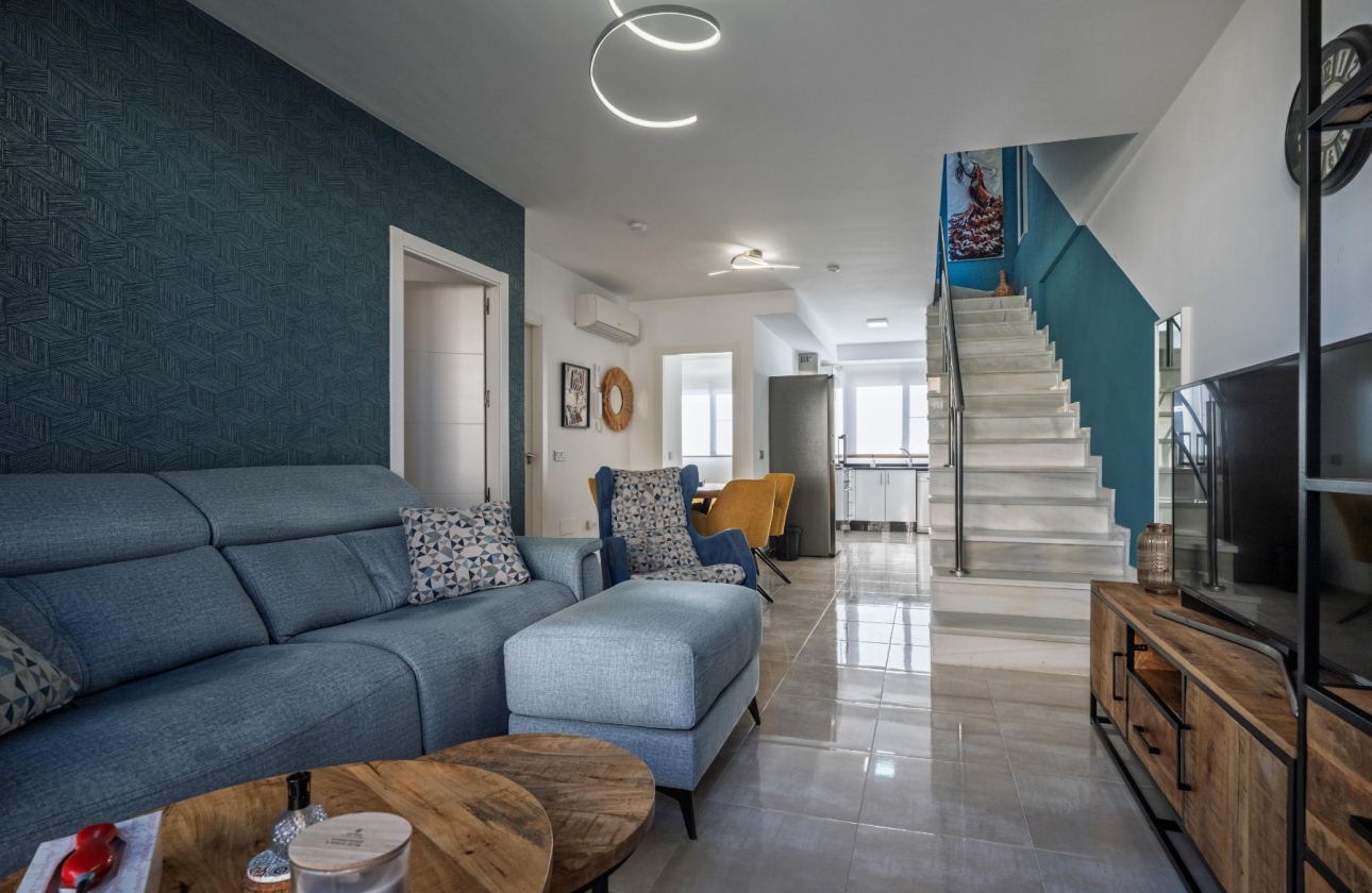 Resale - Apartment - Orihuela Costa - Cabo Roig