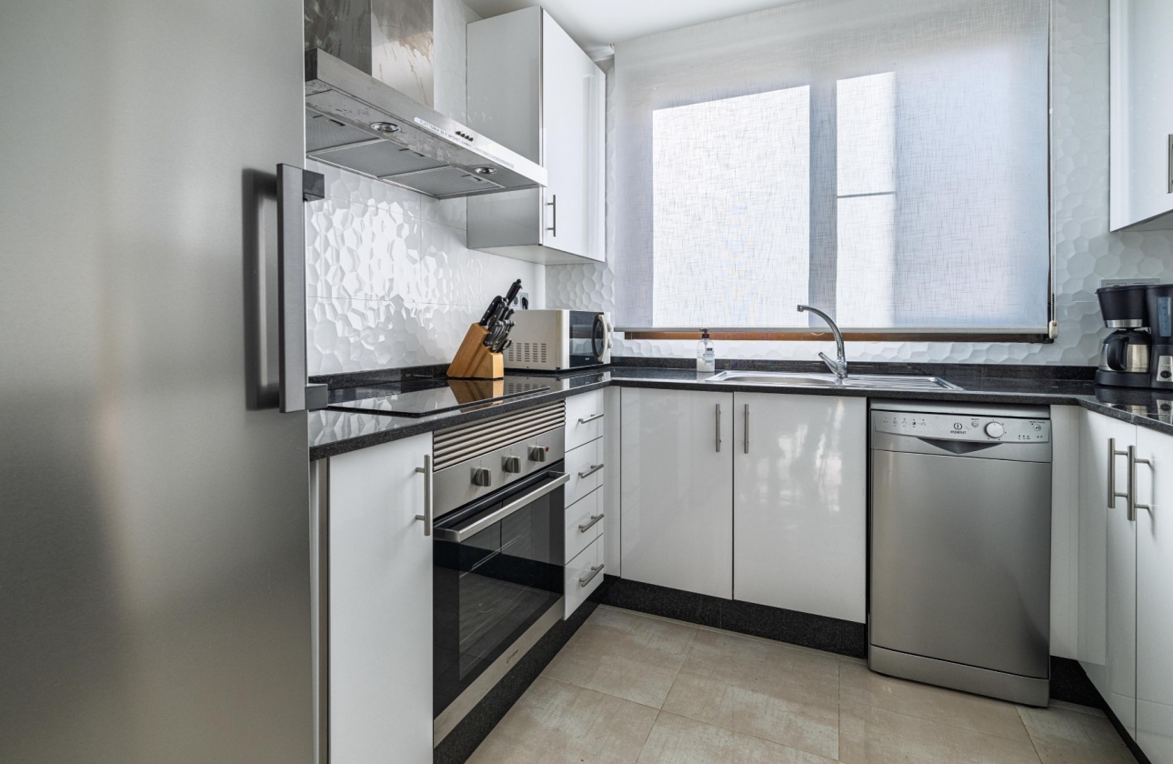 Resale - Apartment - Orihuela Costa - Cabo Roig