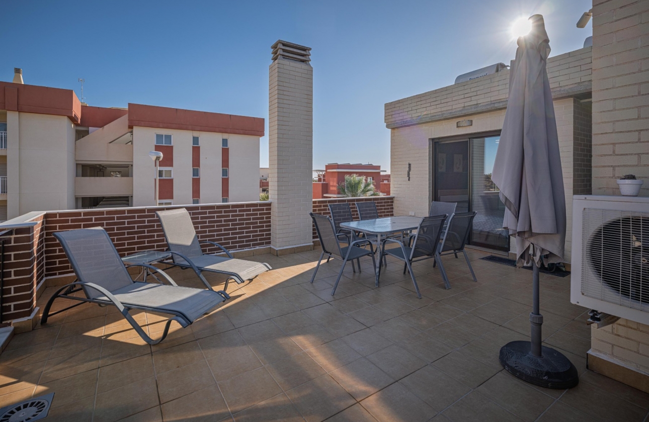 Resale - Apartment - Orihuela Costa - Cabo Roig