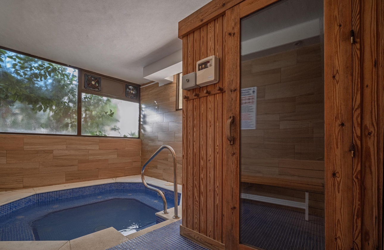 Resale - Apartment - Orihuela Costa - Cabo Roig