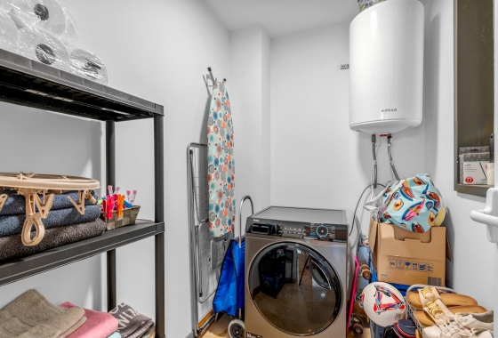 Resale - Apartment - Orihuela Costa - Campoamor