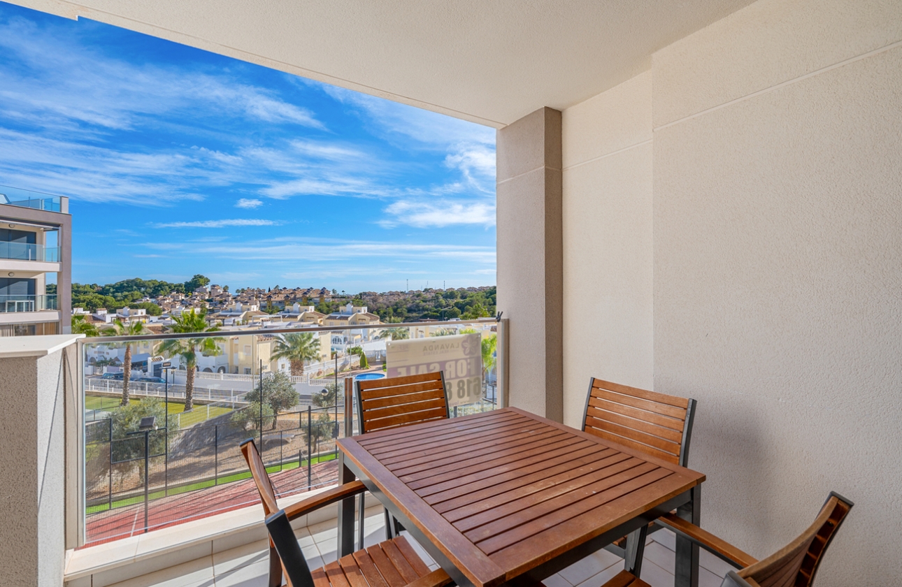 Resale - Apartment - Orihuela Costa - Villamartín