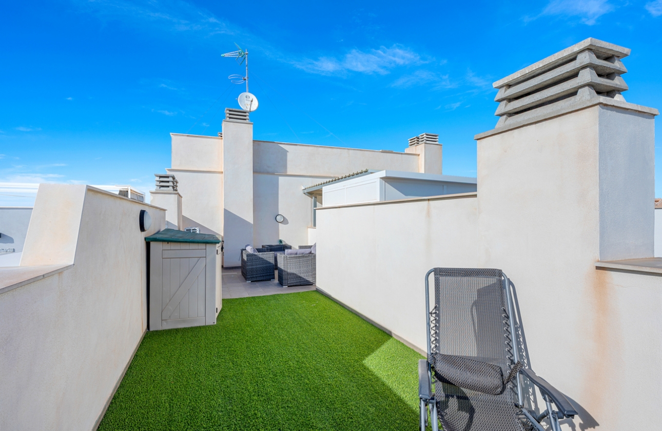 Resale - Apartment - Orihuela Costa - Villamartín