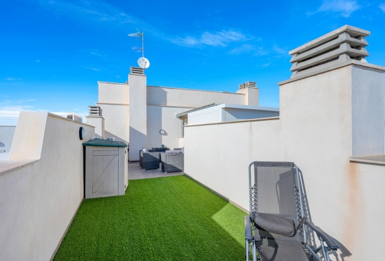 Resale - Apartment - Orihuela Costa - Villamartín