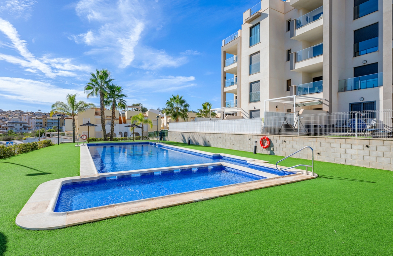 Resale - Apartment - Orihuela Costa - Villamartín