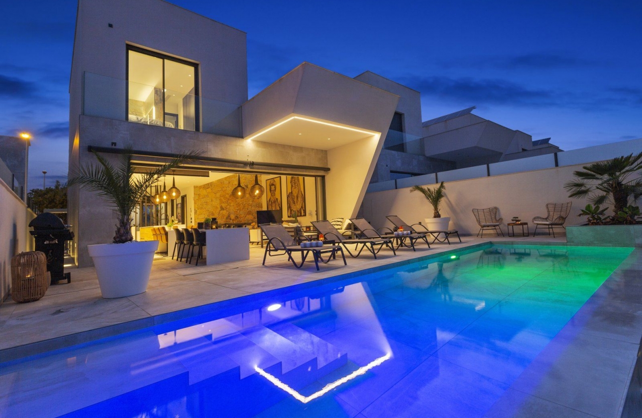 Rynek wtórny - Villa - Ciudad Quesada