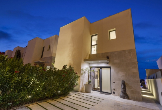 Rynek wtórny - Villa - Ciudad Quesada