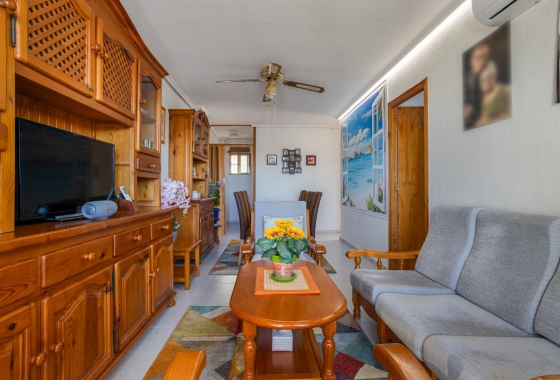 Resale - Apartment - Torrevieja - La Siesta - El Salado -  Torreta